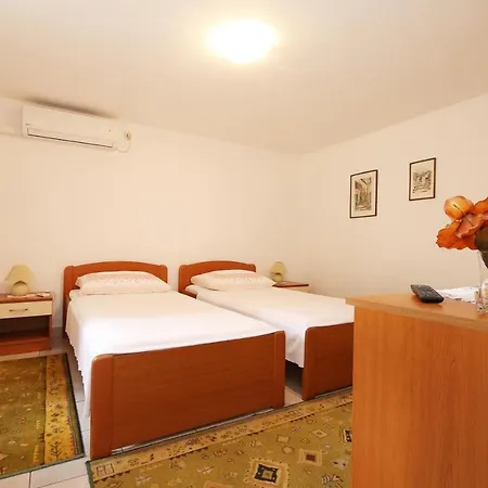 Garden Apartman Makarska